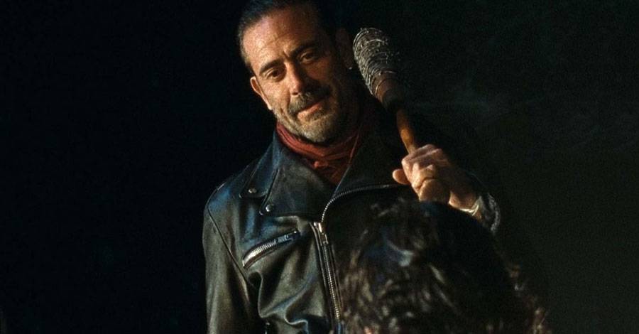 Gimple Says Walking Deads Negan Finale Was Not Trying to F With Fans Gimple Says Walking Deads Negan Finale Was Not Trying to F With Fans